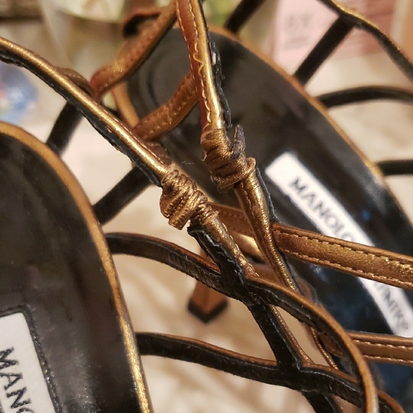 Manolo Blahnik Metallic Leather Slingback Sandals + Dust Bag. - Picture 9 of 16